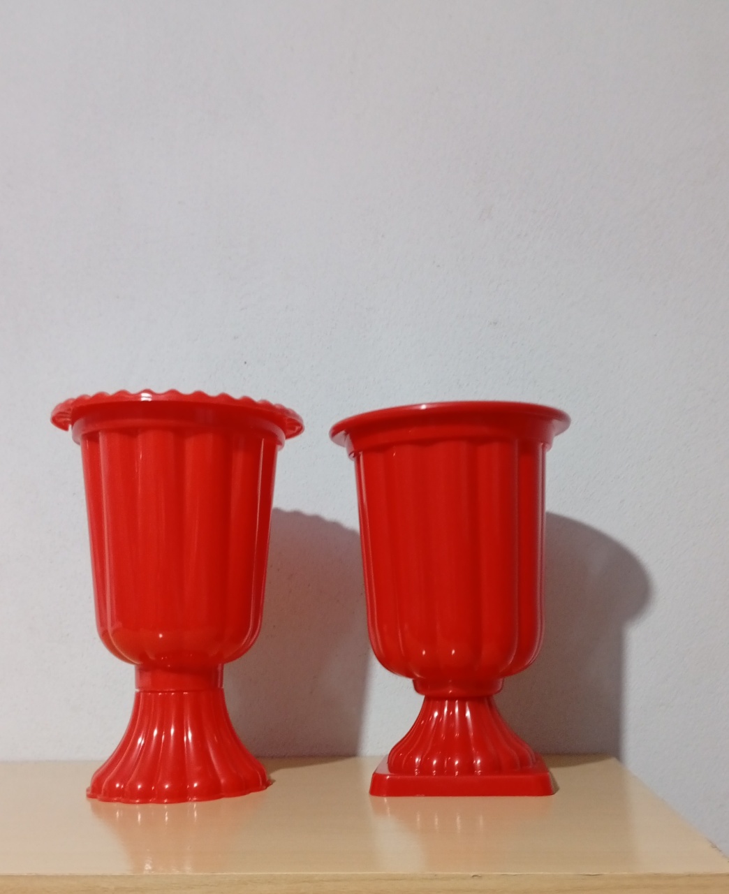 2 Vasos Vermelho  - realizar festas 
