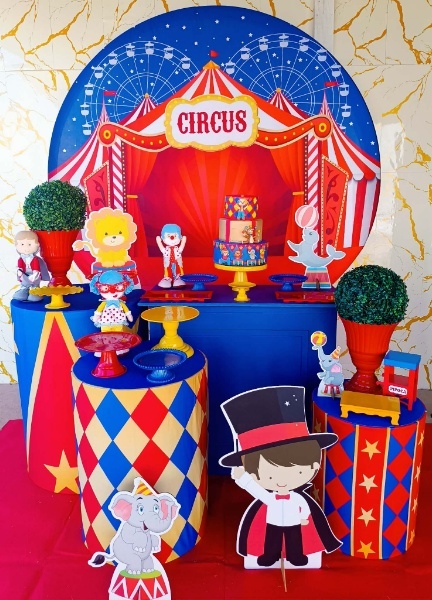 Alugue Tema Para Festa Decoração Circo (Modelo 2) - Nívea Decor