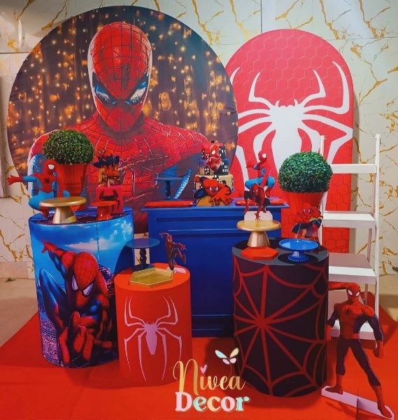 Alugue Tema Para Festa Decoração Homem Aranha Tradicional (Modelo 3) - Nívea Decor