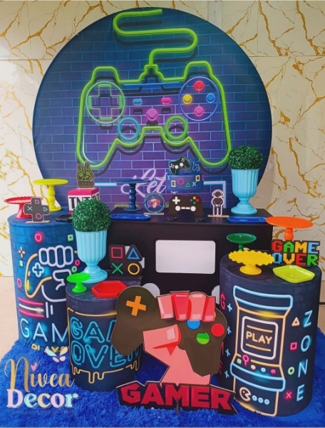 Alugue Tema Para Festa Decoração Game (Modelo 2) - Nívea Decor