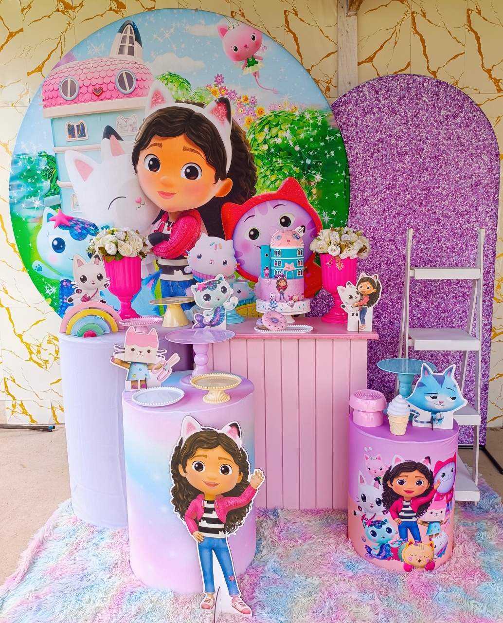 Alugue Tema Para Festa Decoração Casa Mágica da Gaby (Modelo 3) - Nívea Decor