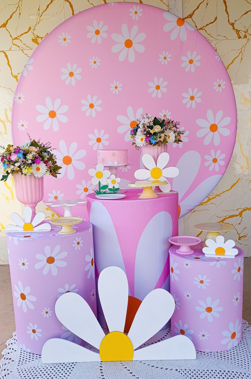 Alugue Tema Para Festa Decoração Margarida (Modelo 1) - Nívea Decor