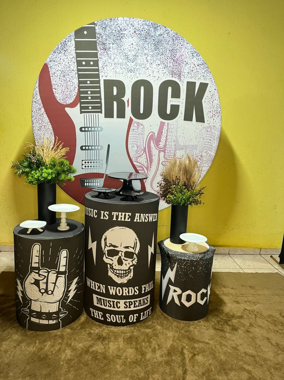 Kit M Rock - LUVI FESTAS