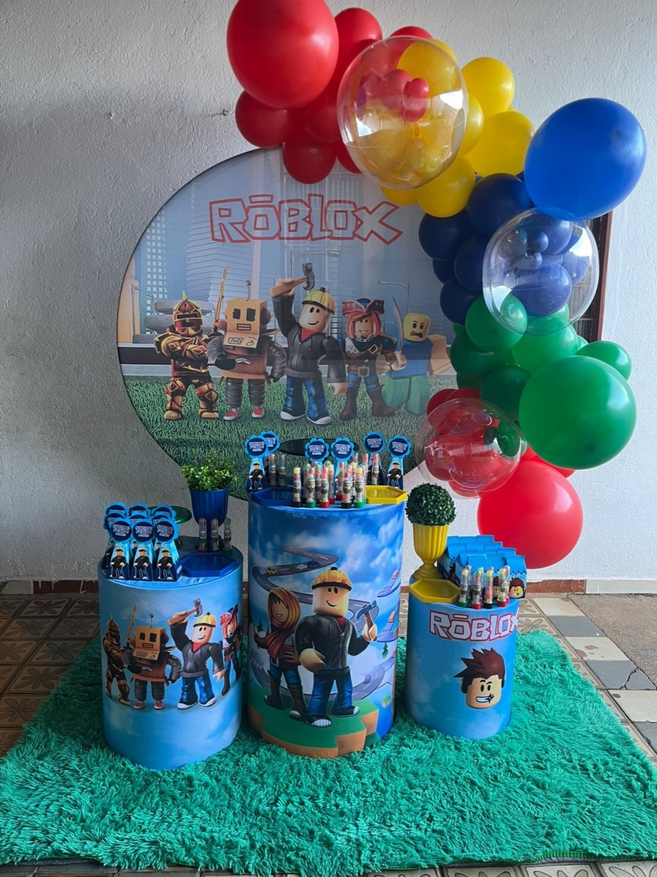 Kit M Roblox - LUVI FESTAS