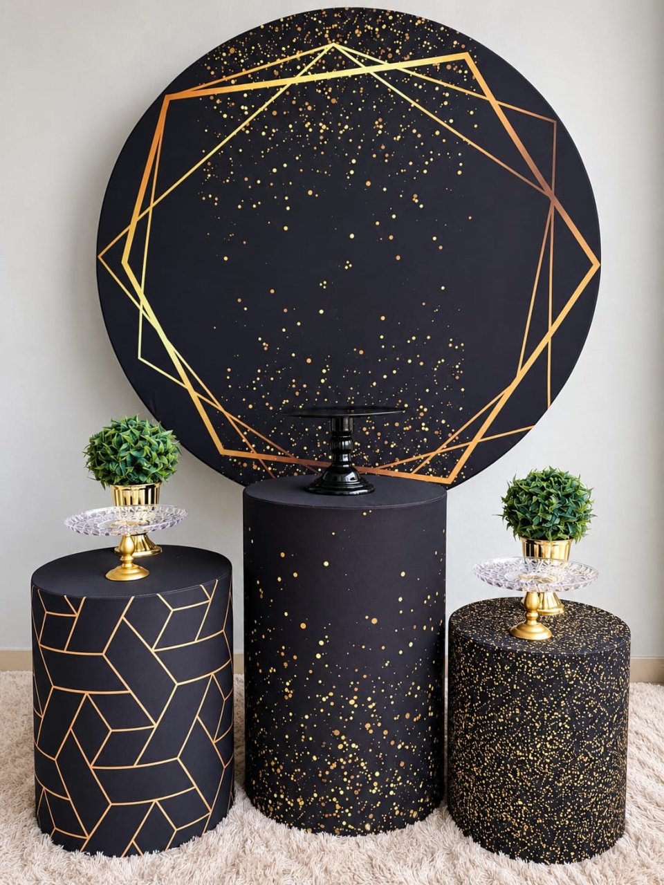 Kit Preto E Dourado - DL FESTAS Locações