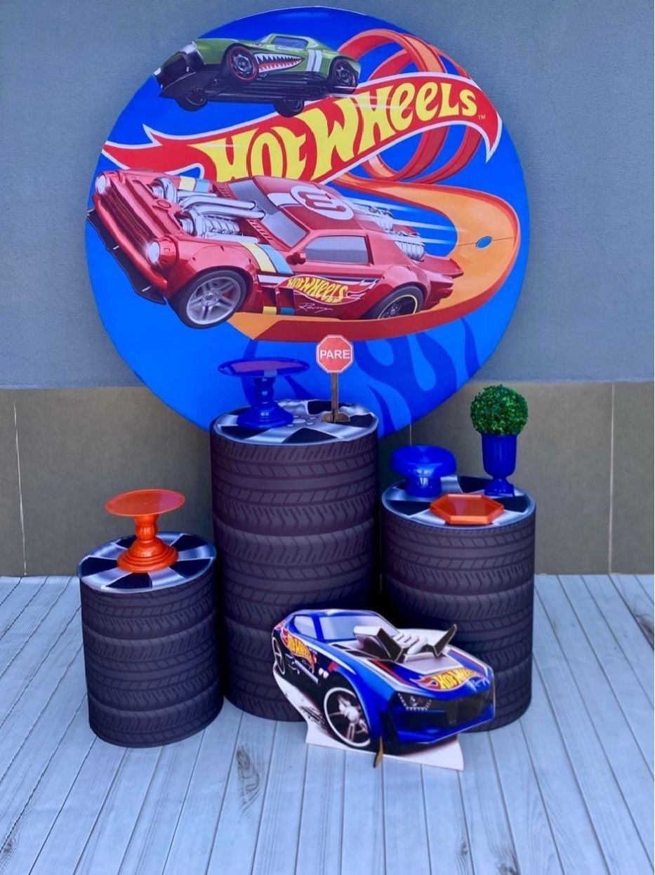 Kit Básico Hot Wheels (Tapete Não Incluso) - GABRIELY COSTA DOS SANTOS HIPOLITO