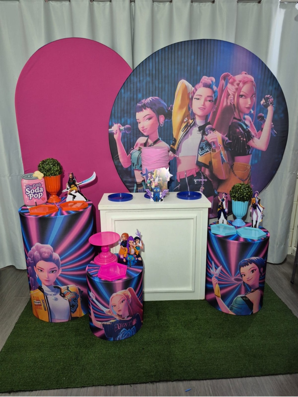 Super Estrelas Do K-Pop  - Mb festas & decorações