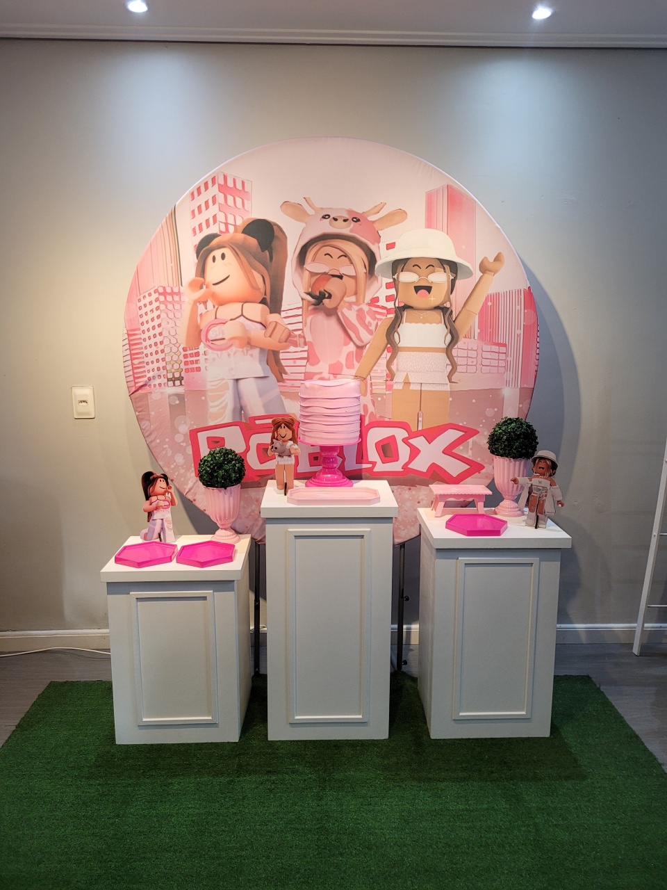 Roblox Menina - Mb festas & decorações