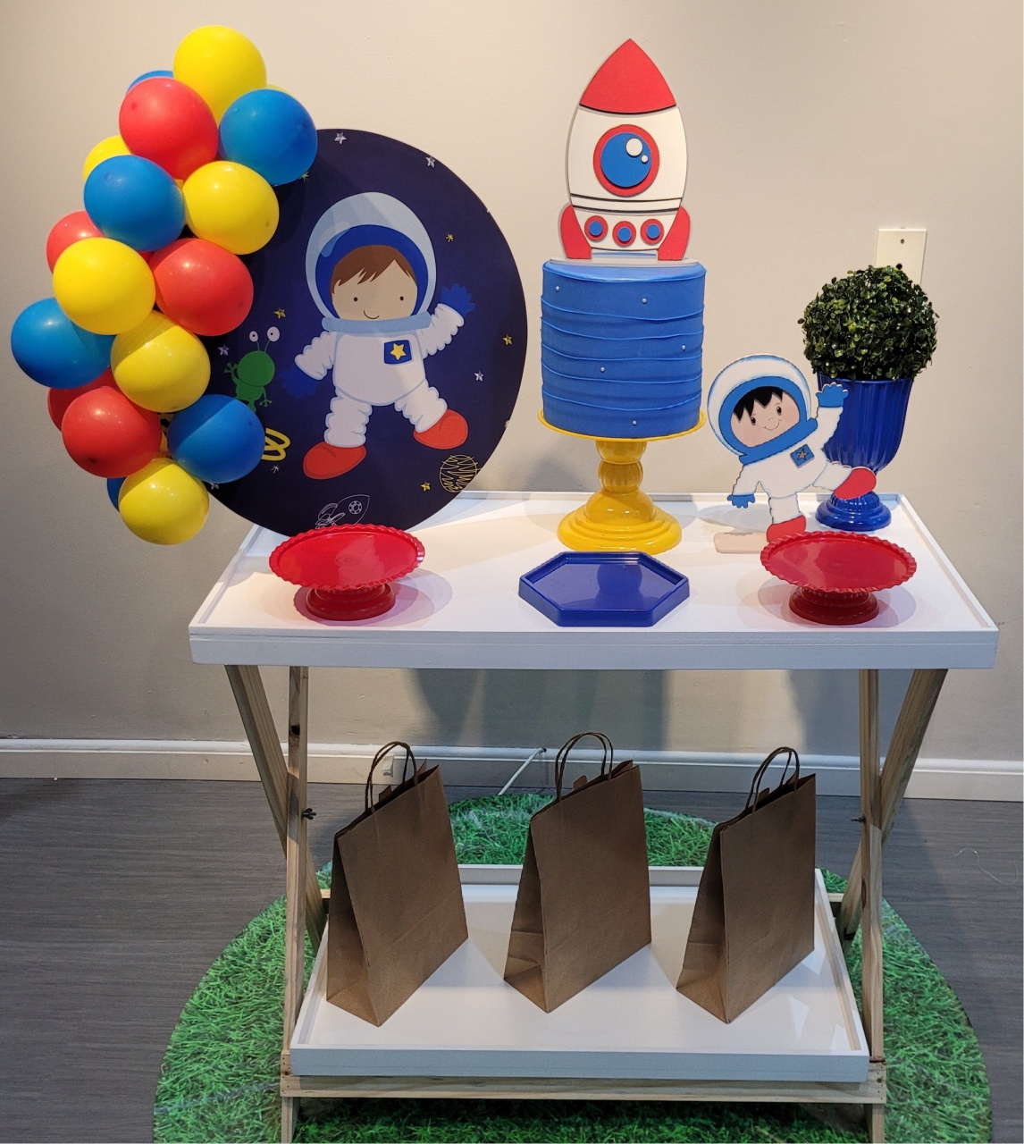 Mini Astronauta - Mb festas & decorações