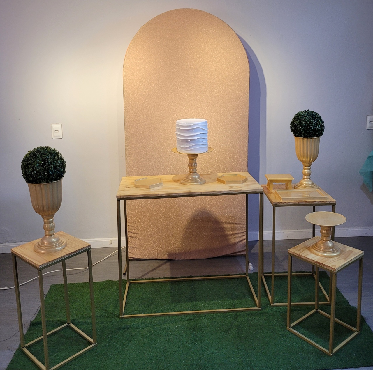 Romano Nude - Mb festas & decorações