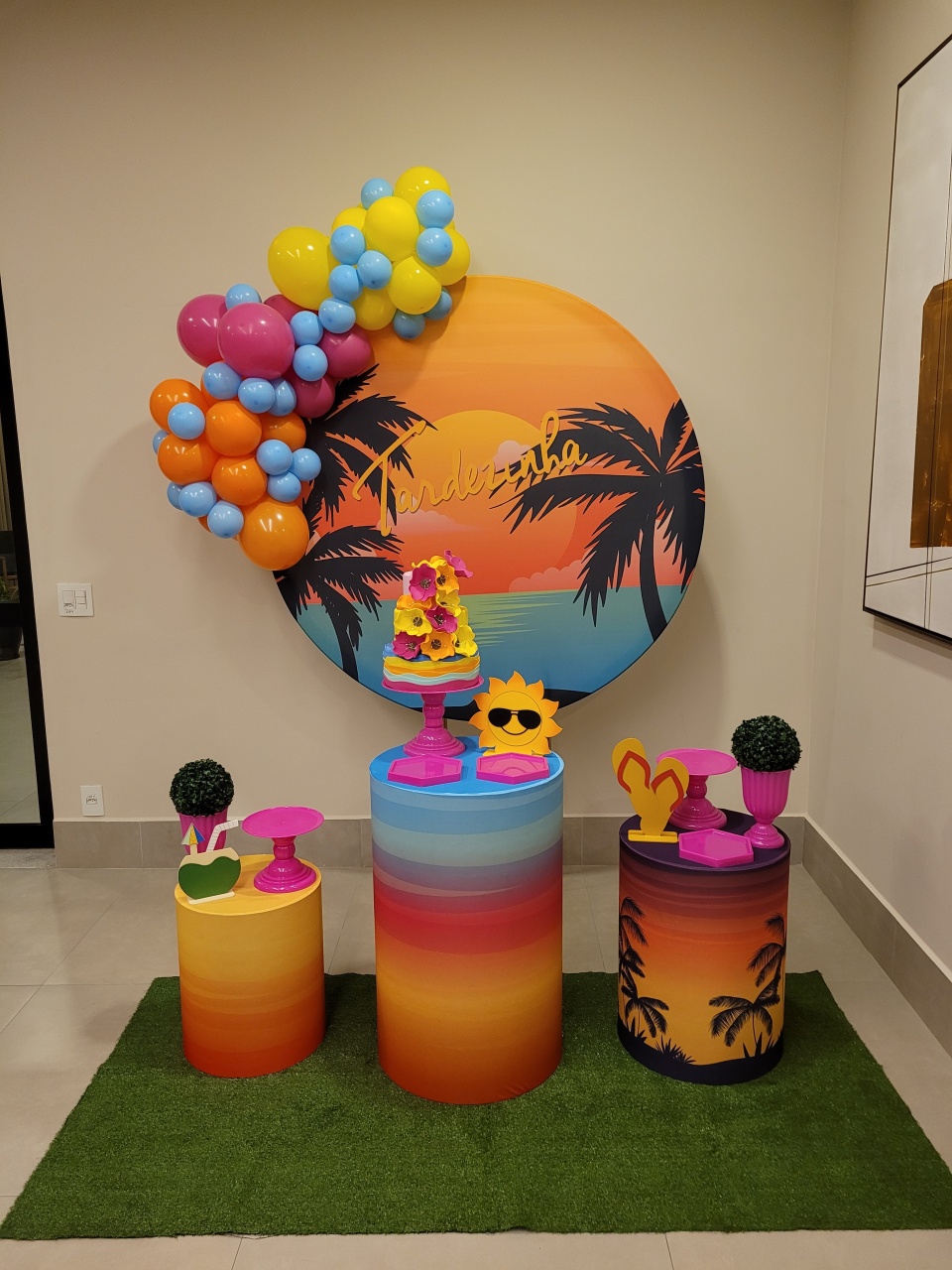 Tardezinha Com Balões - Mb festas & decorações