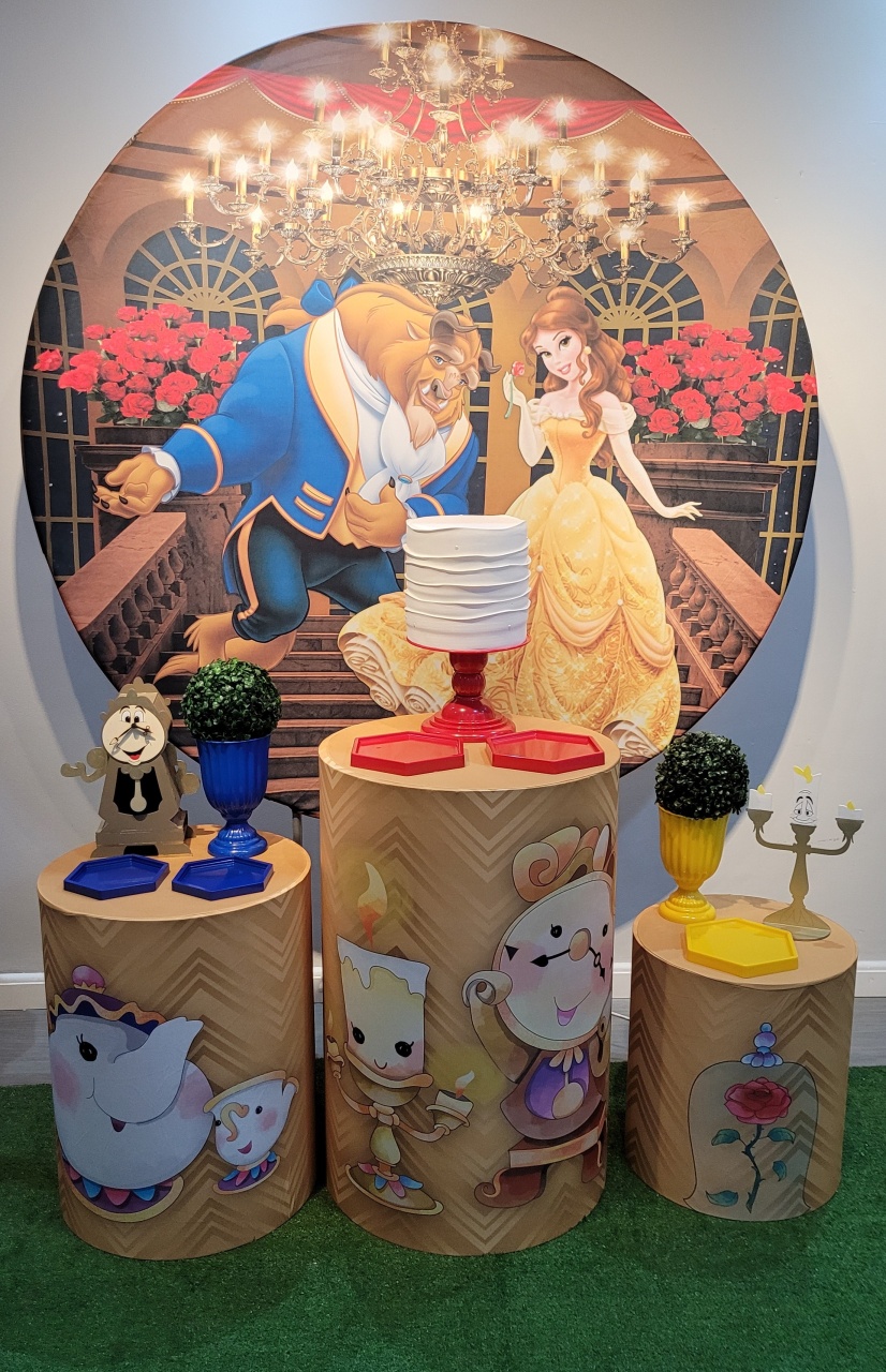 Princesas: Bella E A Fera - Mb festas & decorações