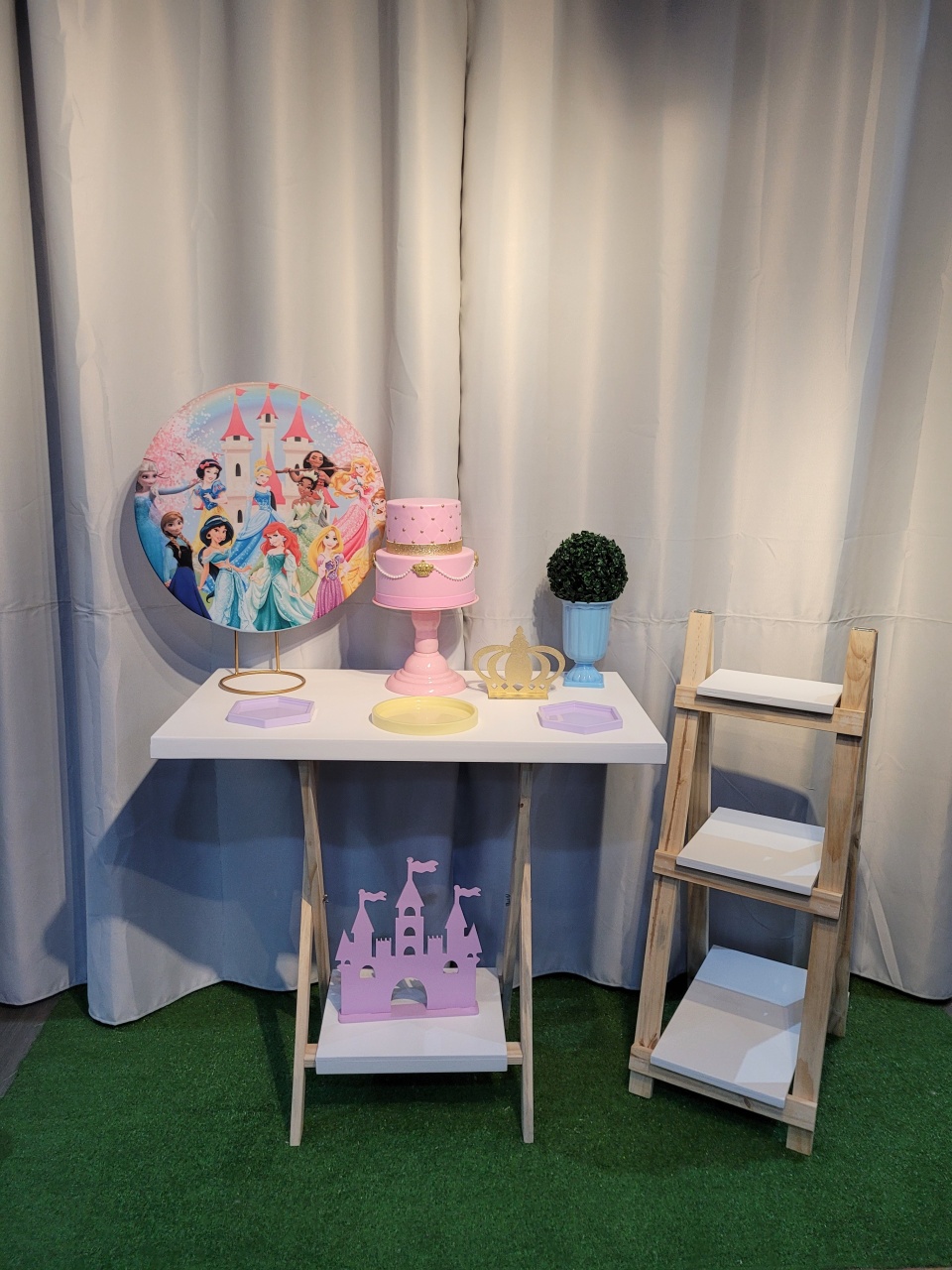 Mini Princesas - Mb festas & decorações