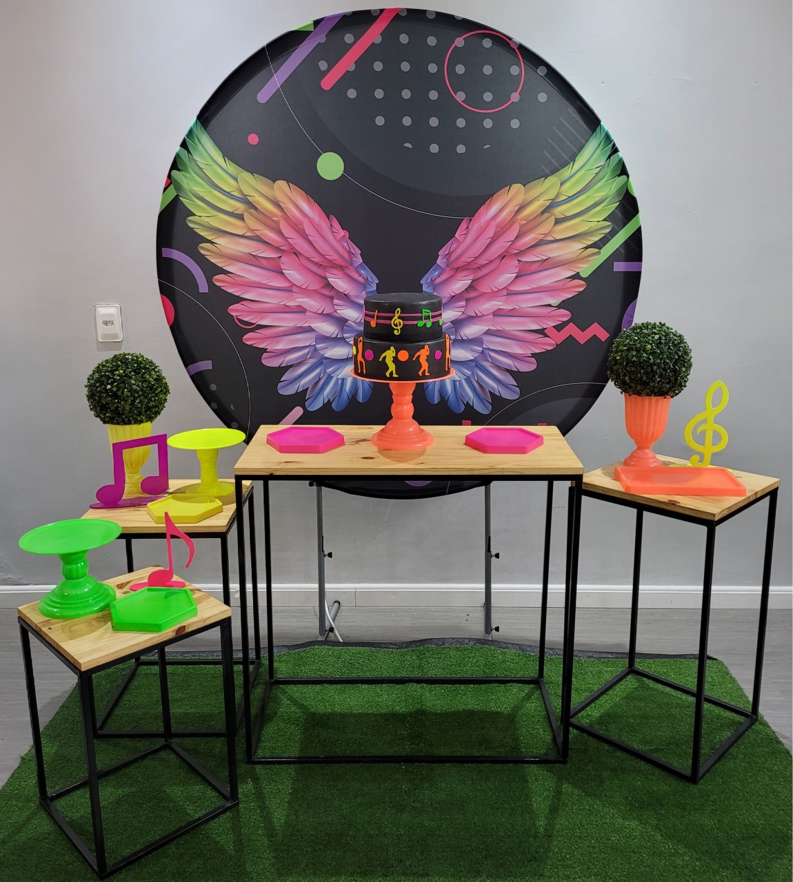 Festa Neon 2.0 - Mb festas & decorações
