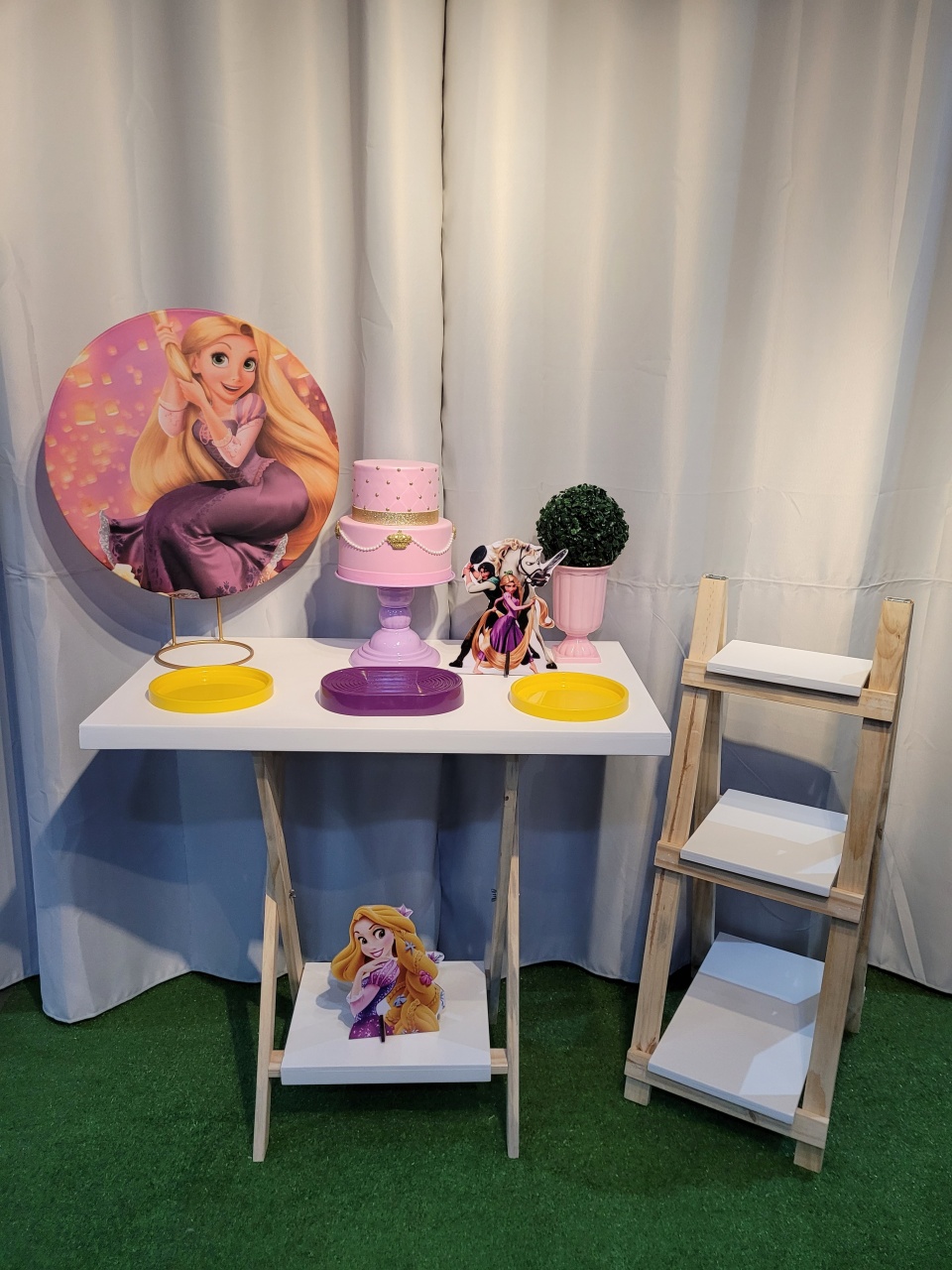 Mini Rapunzel - Mb festas & decorações