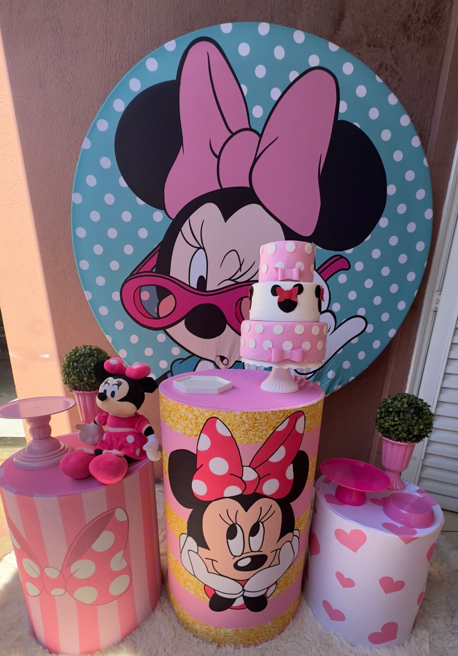 Minnie Rosa Pegue E Monte 1 - Claudia Torrieri