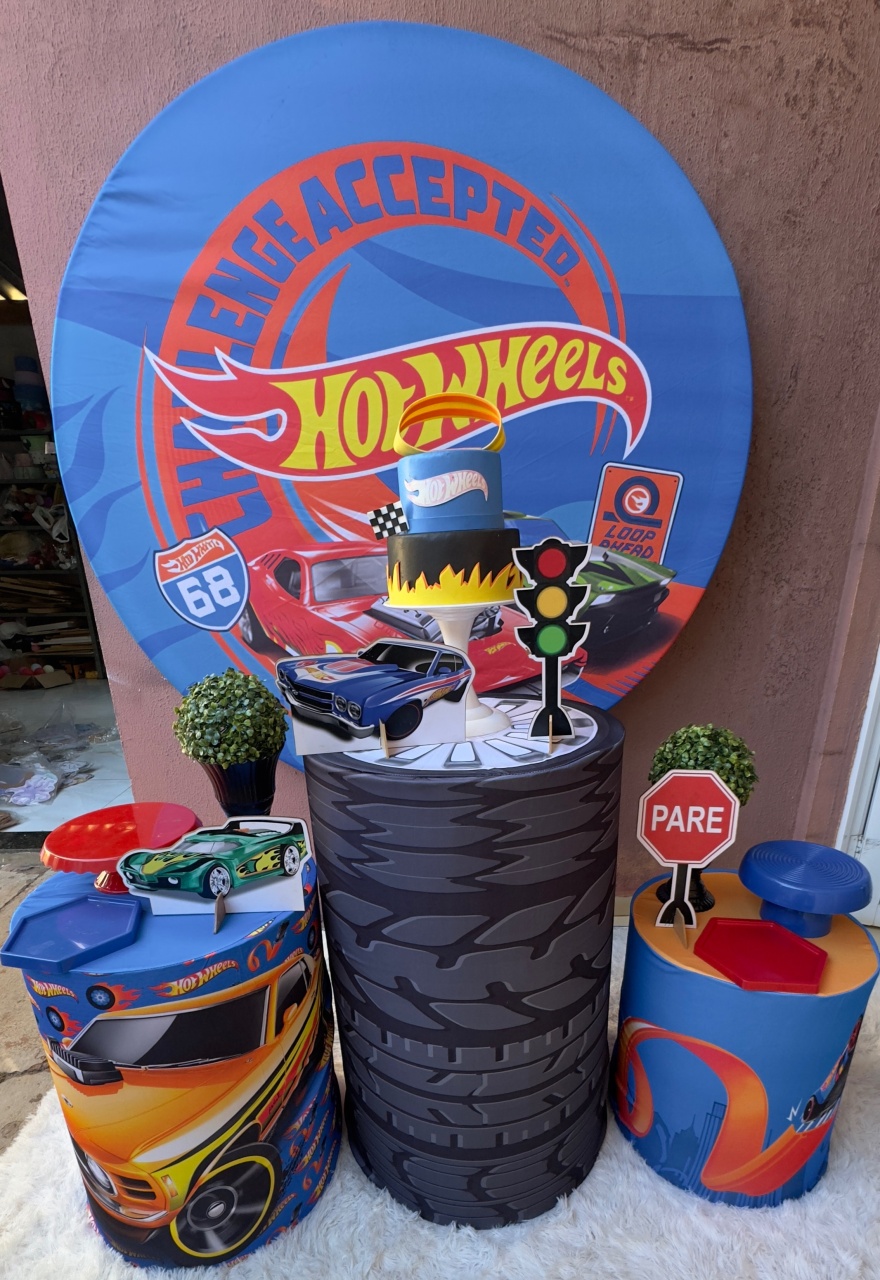 Hotwheels Pegue E Monte 1 - Claudia Torrieri