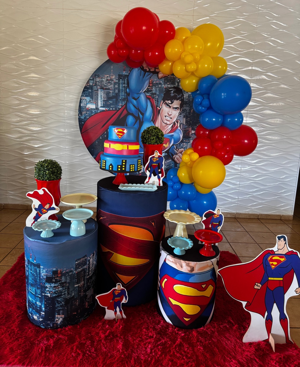 Super Men - Claudia Torrieri
