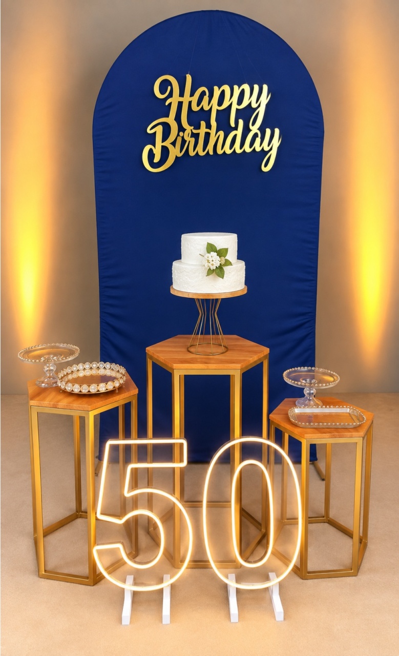 50 Anos Composição (Azul E Dourado) - Artes e Encantos locações