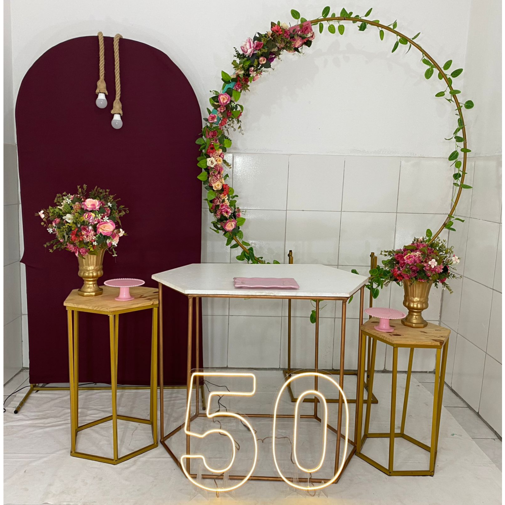 Composição 50 Anos Marsala E Floral ** - Artes e Encantos locações