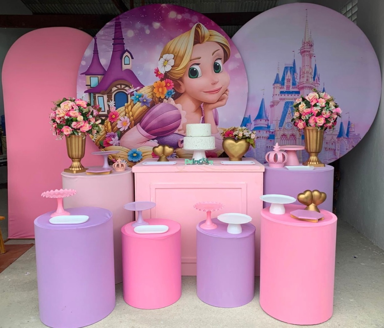 Enrolados Princesa Rapunzel Composição 3 - Artes e Encantos locações