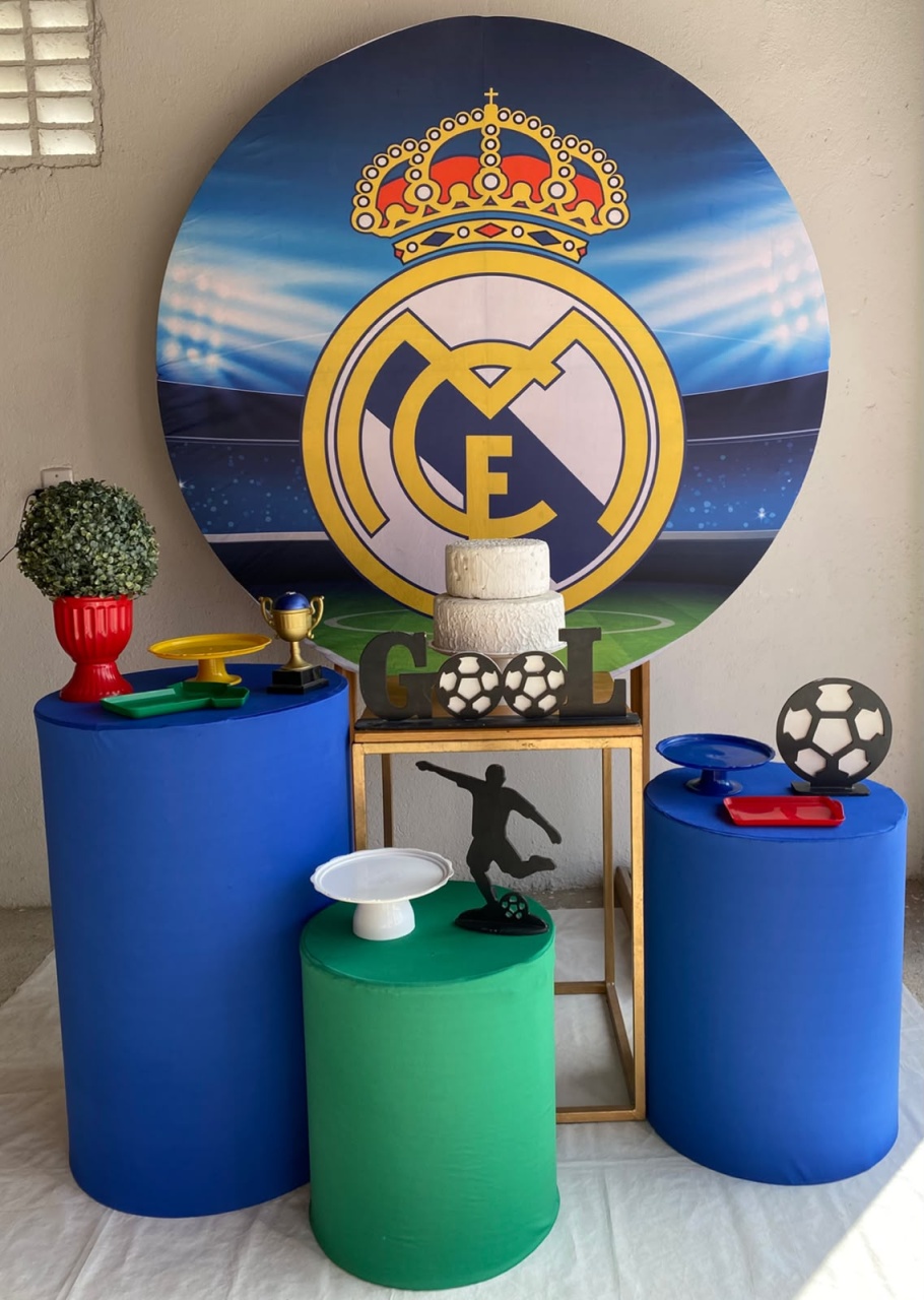 Real Madrid Kit Ouro 15 - Artes e Encantos locações