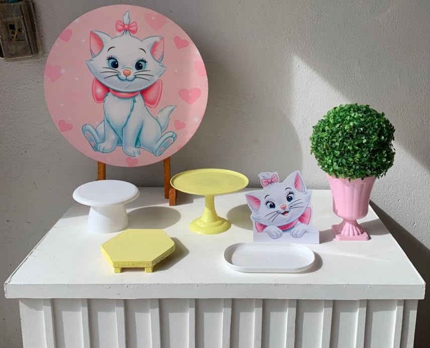 Mini Kit Gatinha Marie 1 - Artes e Encantos locações