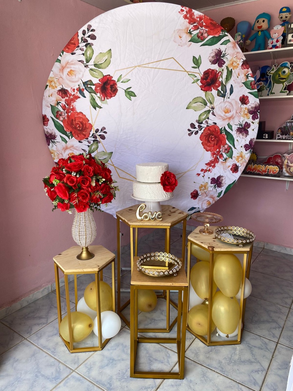 Vermelho Floral Composição - Artes e Encantos locações