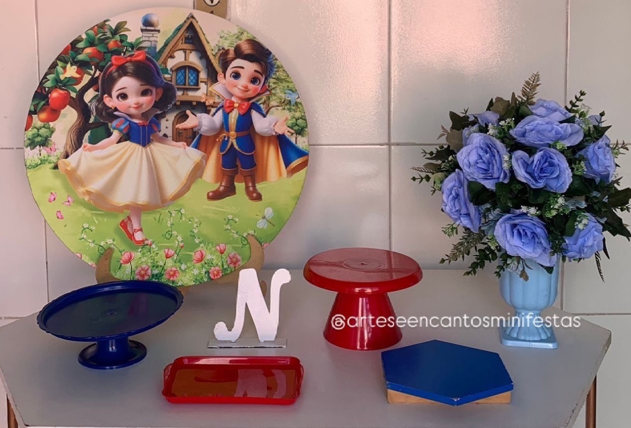 Branca de Neve Mini Kit (5) - Artes e Encantos locações
