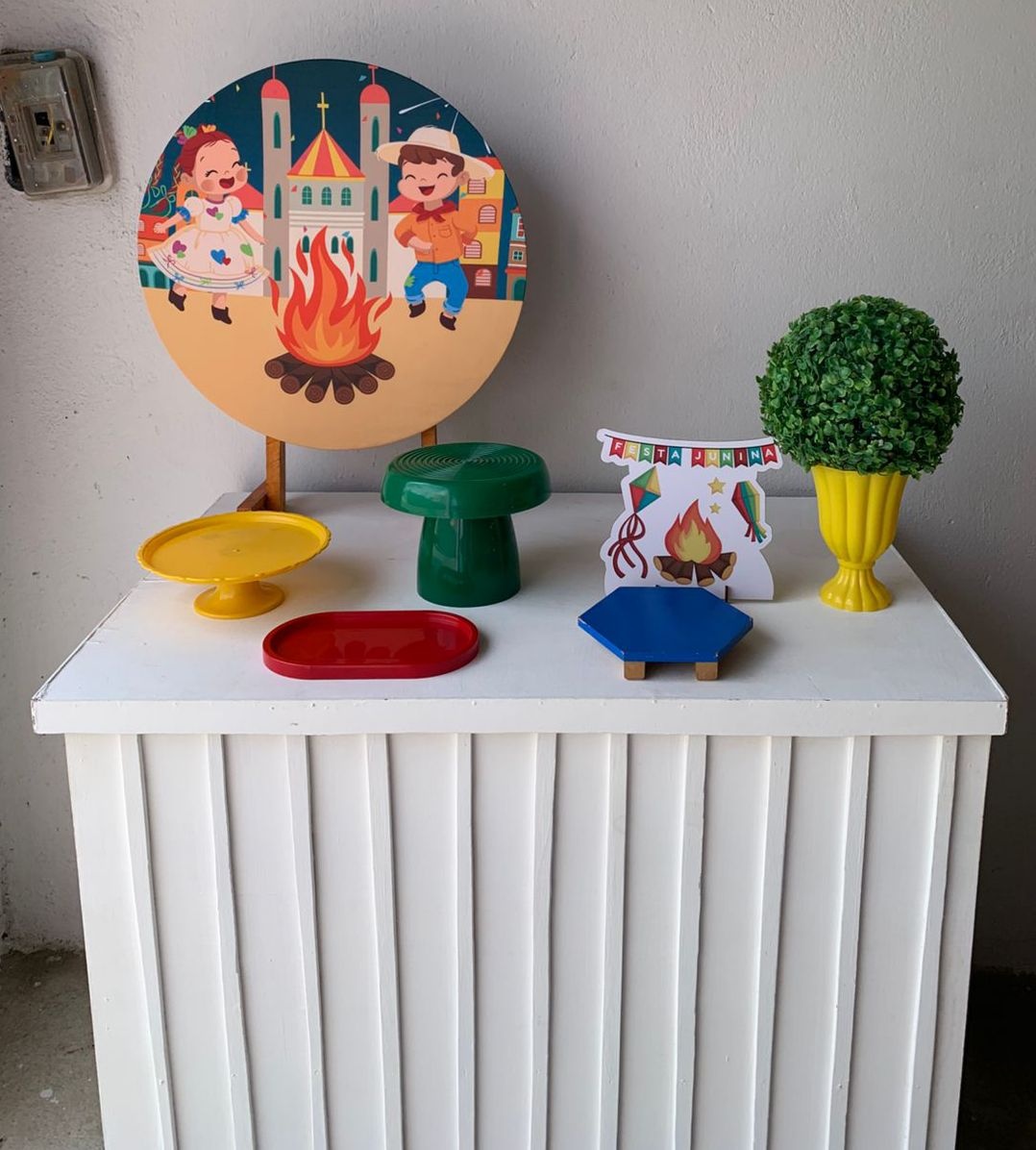 Arraiá, Junino, São João Mini Kit 28 Com Mesa Cômoda - Artes e Encantos locações