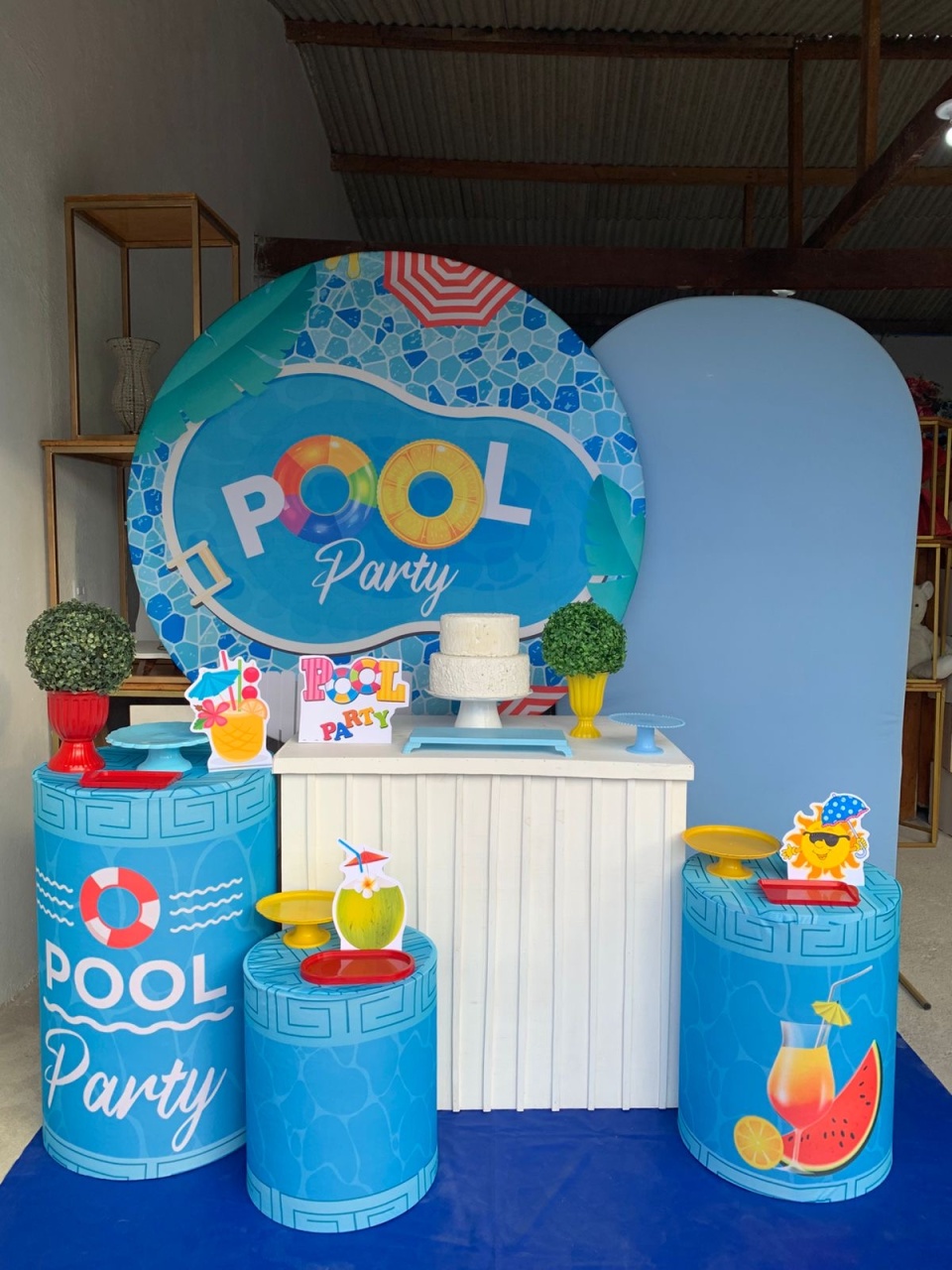 Pool Party Kit Diamante 9 - Artes e Encantos locações