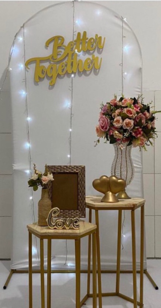 Casamento/Noivado Better Together Composição - Artes e Encantos locações