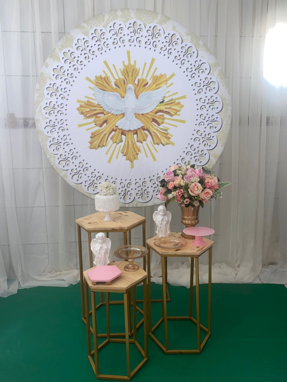 Divino Espírito Santo Batizado Composição (2) - Artes e Encantos locações