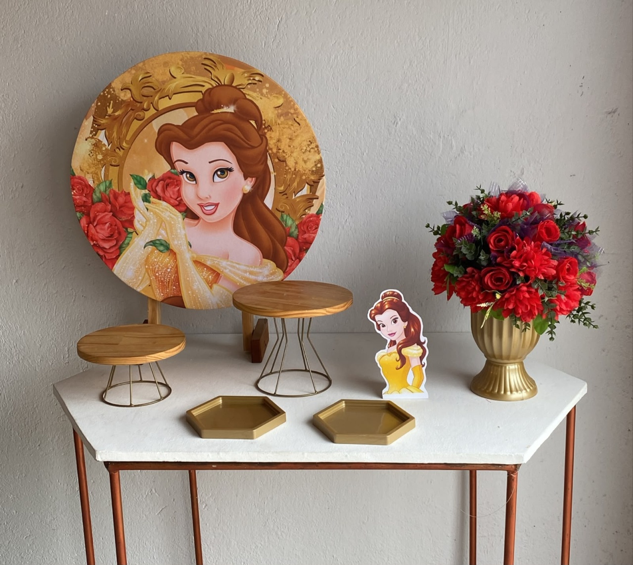 A Bela E A Fera Mini Kit 3 - Artes e Encantos locações