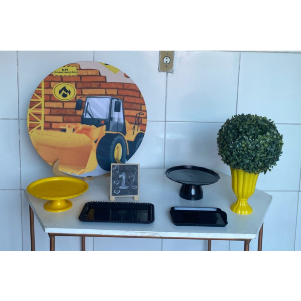 Mini Kit Trator - Artes e Encantos locações
