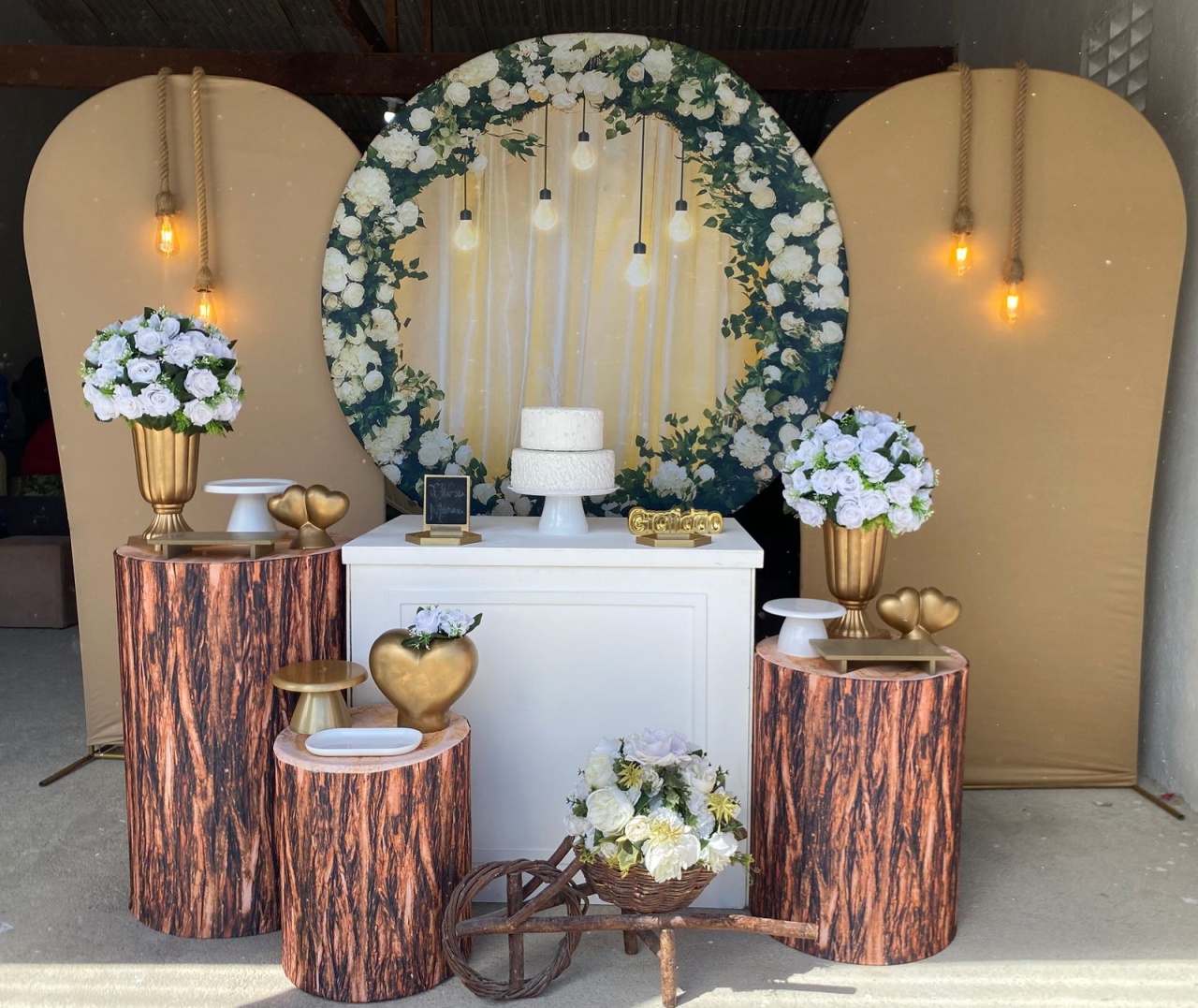 Casamento | Noivado | Adulto Composição 3 - Artes e Encantos locações