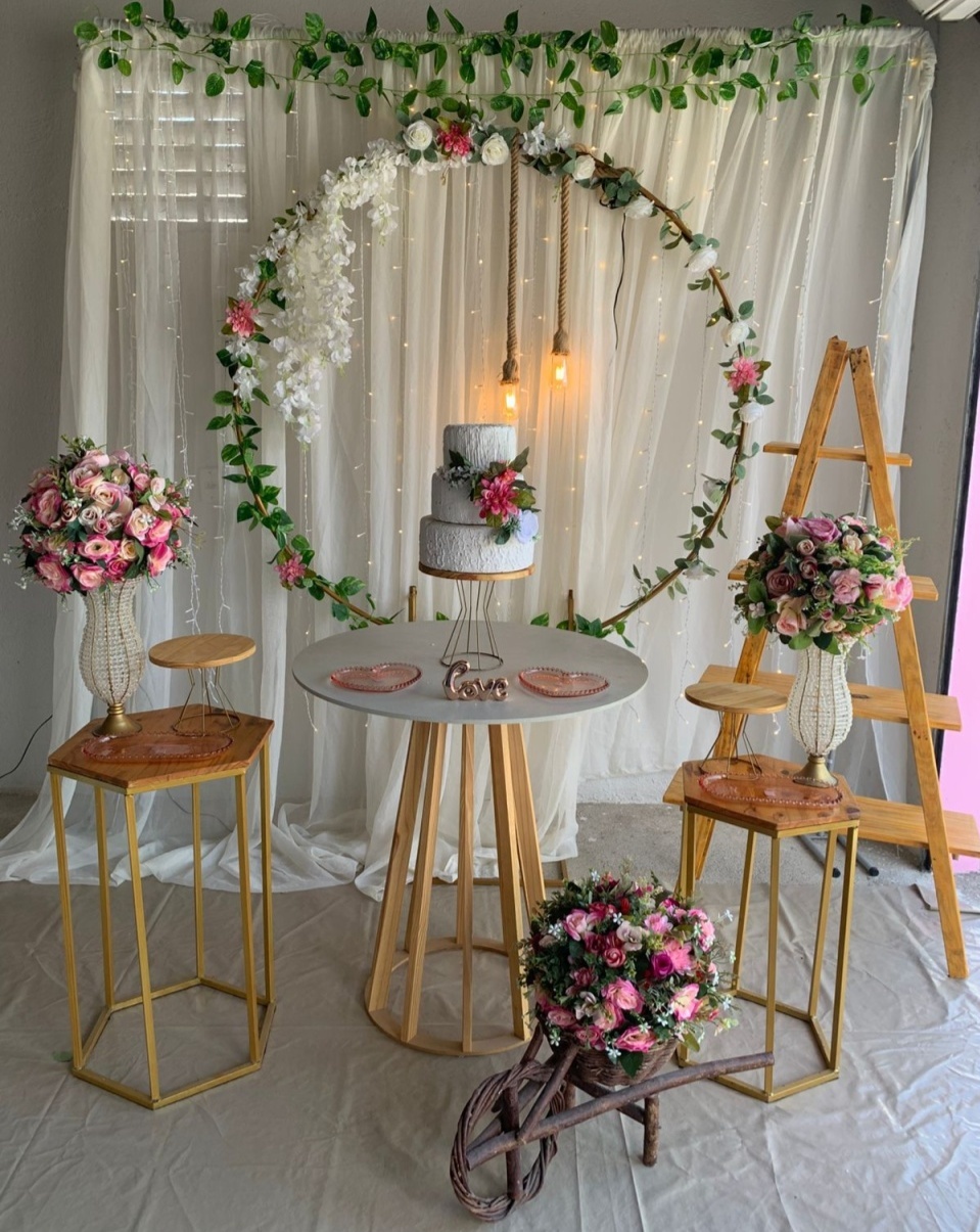 Casamento/Noivado Composição 39 - Artes e Encantos locações