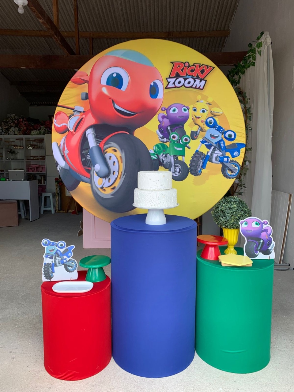 Ricky Zoom Kit Prata 1 - Artes e Encantos locações