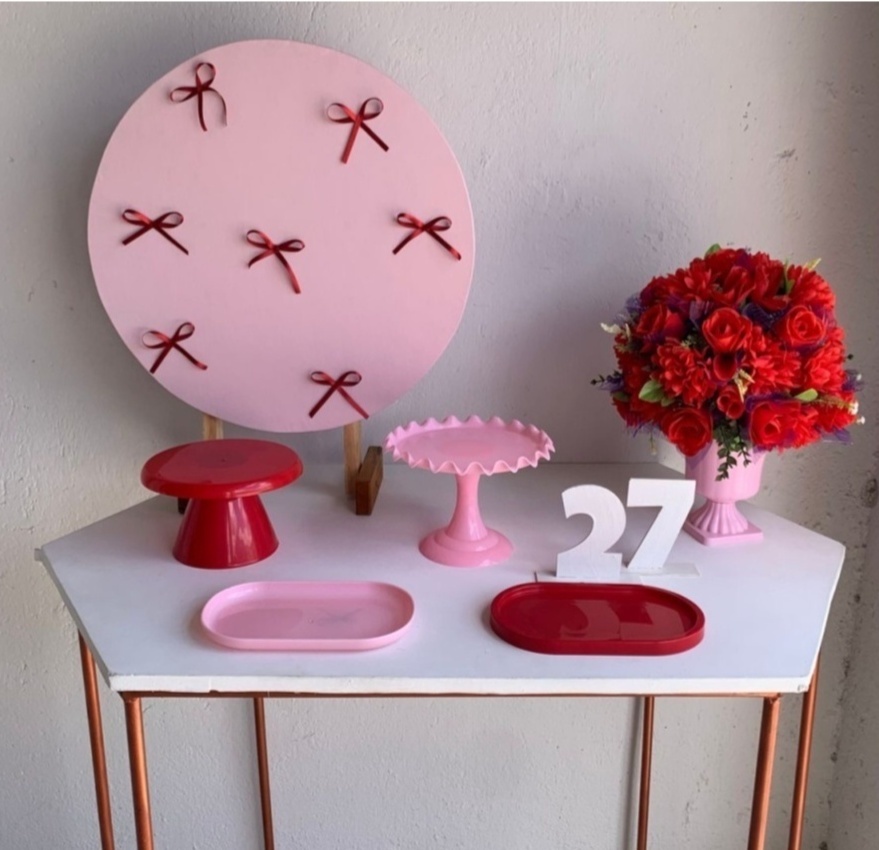 Mini Kit Rosa Com Laços Vermelhos 2 - Artes e Encantos locações