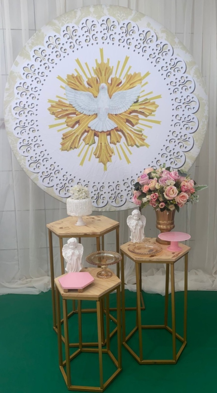 Divino Espírito Santo Batizado Composição (2) - Artes e Encantos locações