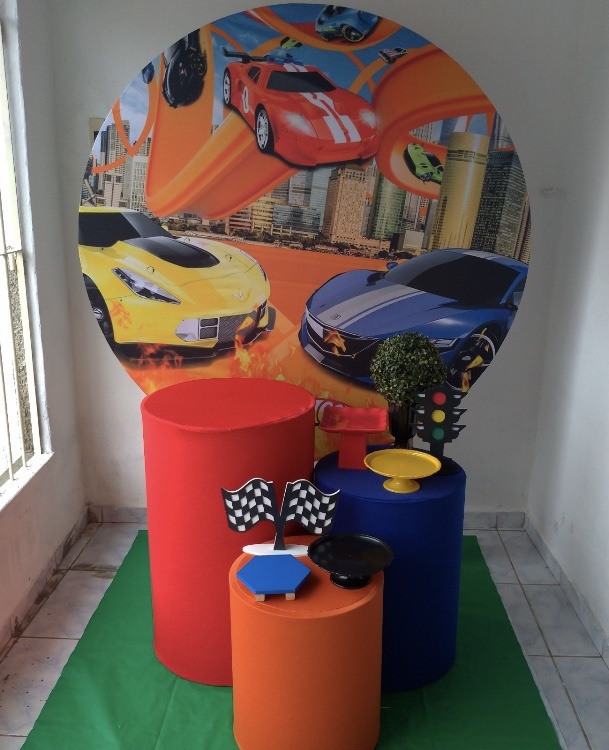 Hot Wheels Kit Prata - Artes e Encantos locações