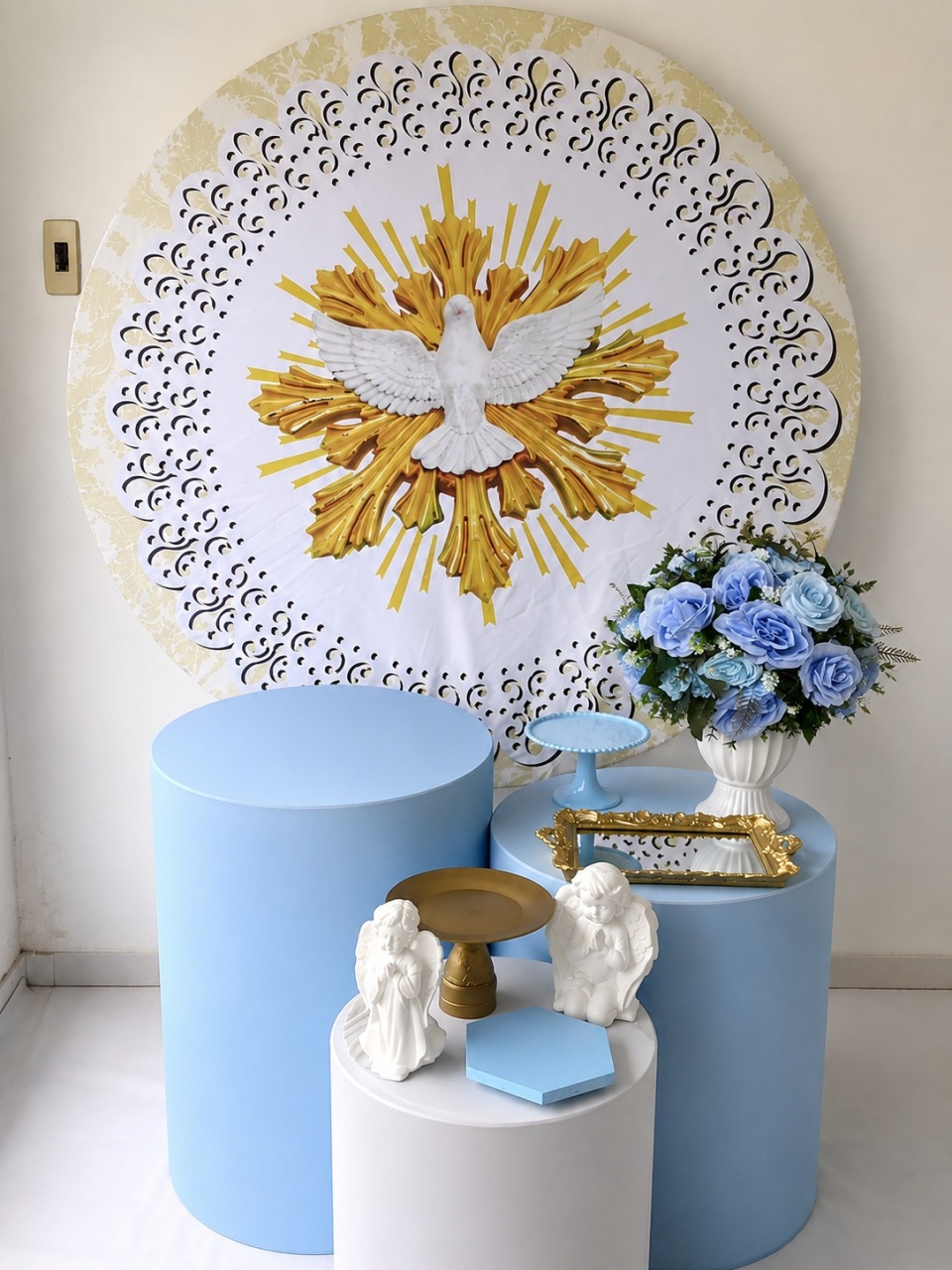 Batizado Divino Espírito Santo Azul Kit Prata - Artes e Encantos locações