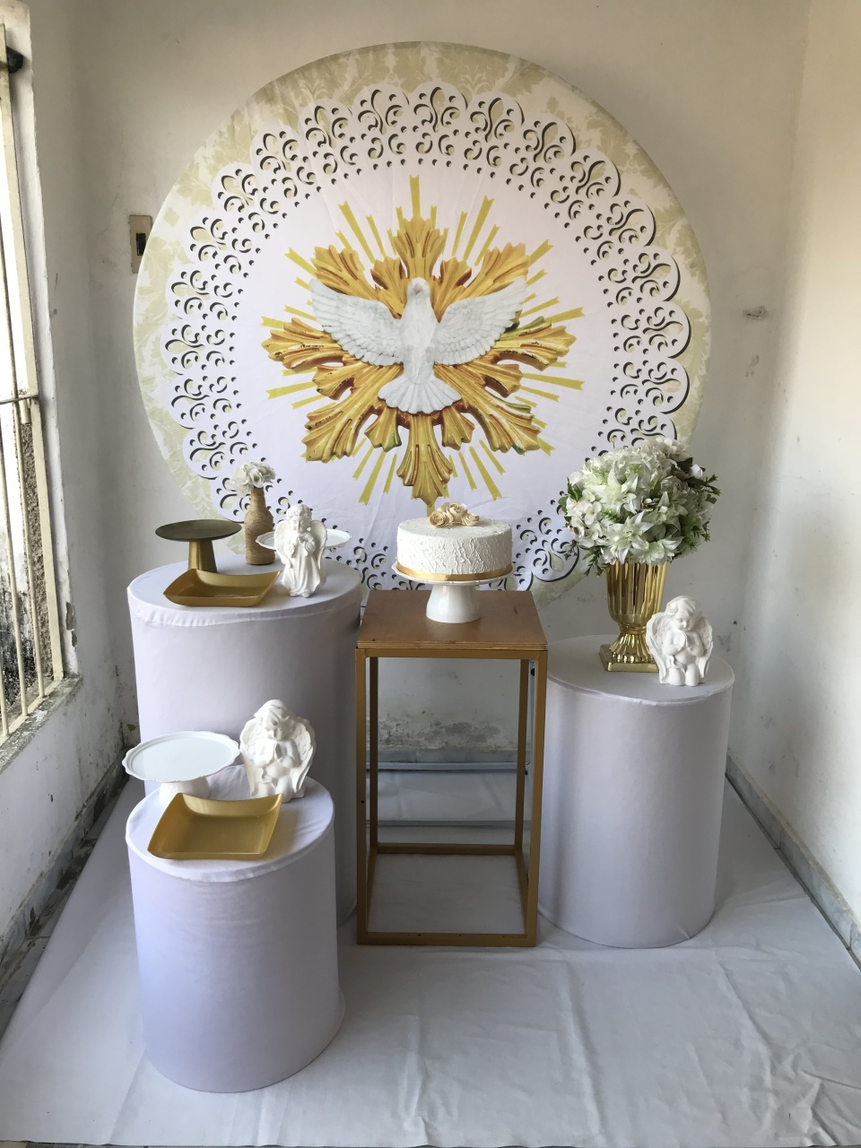 Divino Espírito Santo Batizado Kit Ouro - Artes e Encantos locações