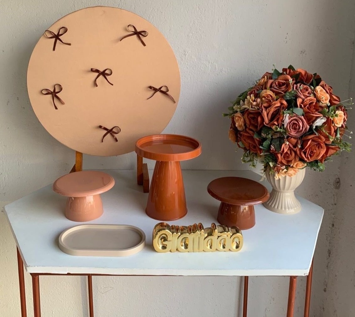 Mini Kit Marrom Com Laços Marrom Escuro (Com A Mesa Ferro G1 Ou Sextavada G) - Artes e Encantos locações