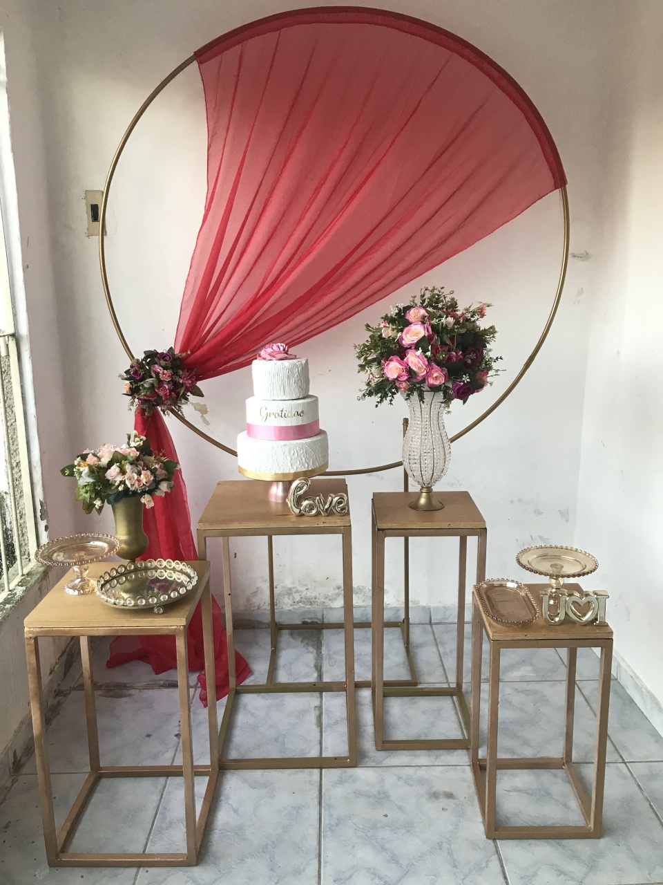 Vermelho E Rosa Composição - Artes e Encantos locações