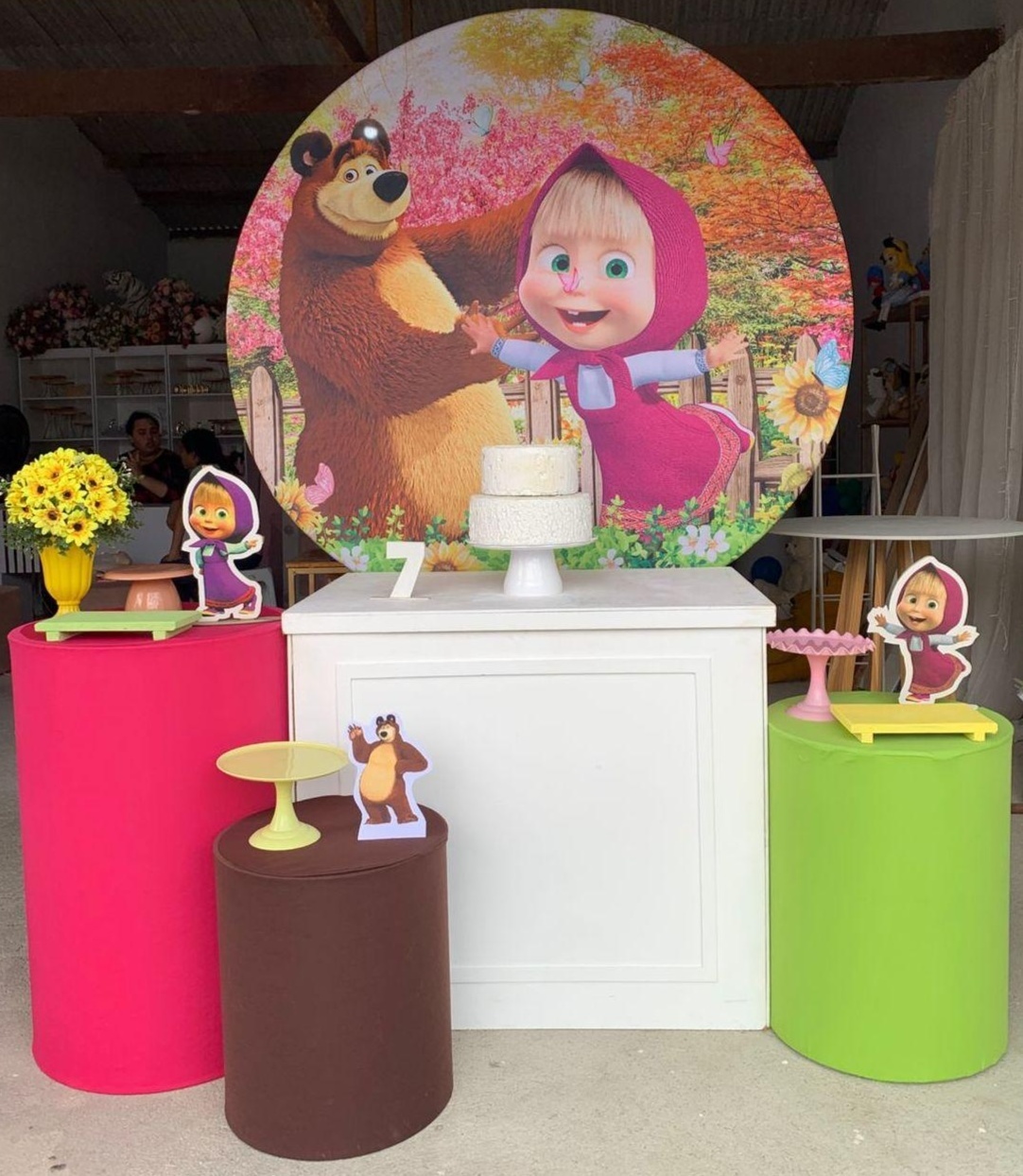Masha E O Urso Kit Ouro Plus - Artes e Encantos locações