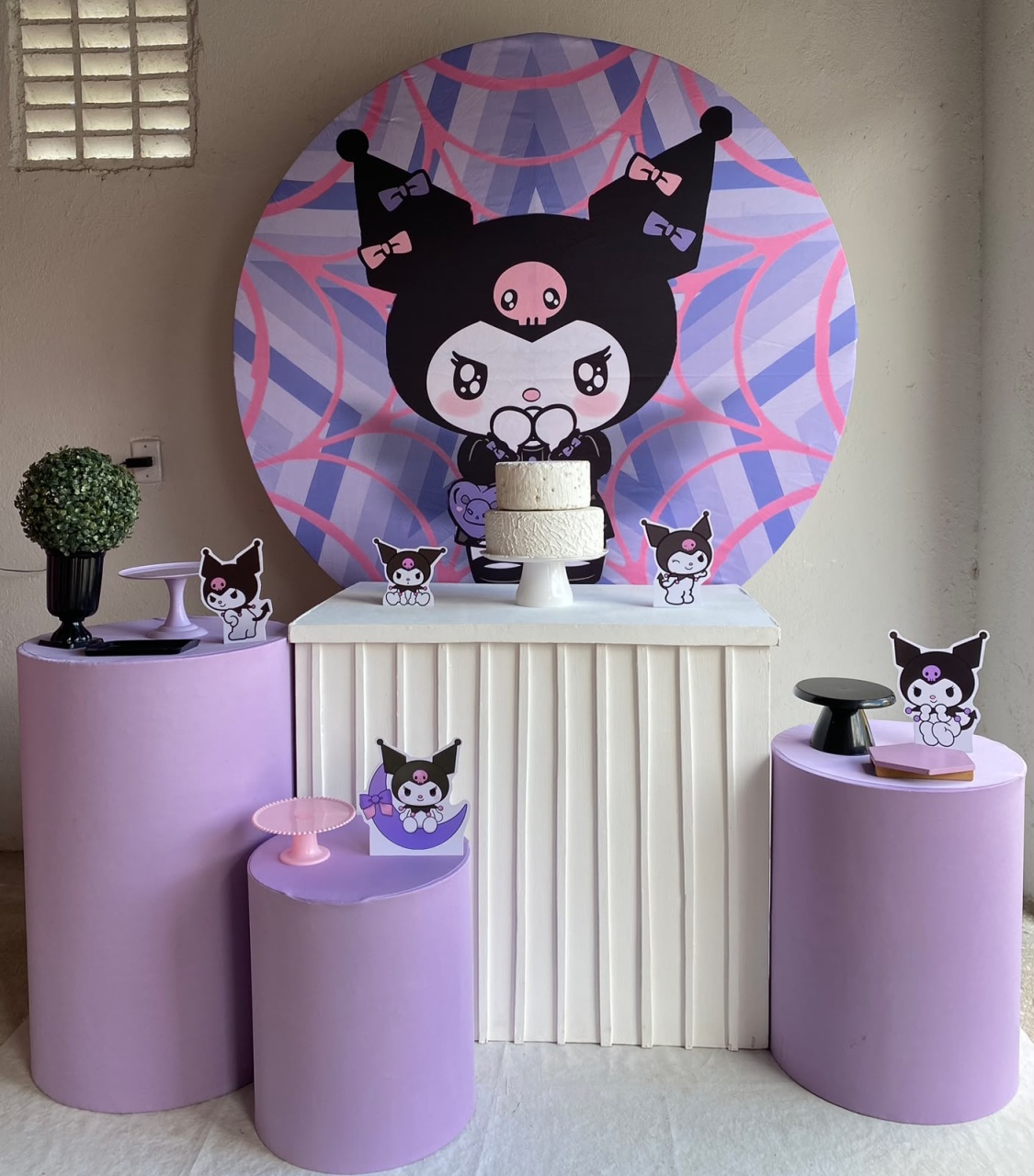 Kuromi Kit Ouro Plus 11 - Artes e Encantos locações