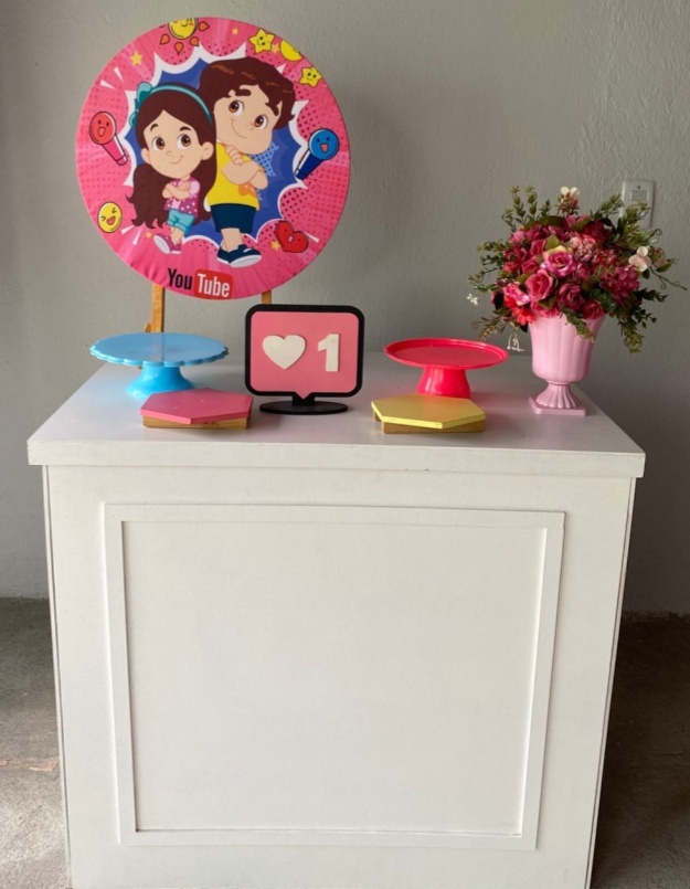 Mini Kit Maria Clara E Jp + Adicional de Mesa Cômoda Boiserie - Artes e Encantos locações