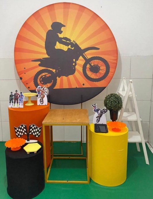 Moto Cross Kit Ouro 1 - Artes e Encantos locações
