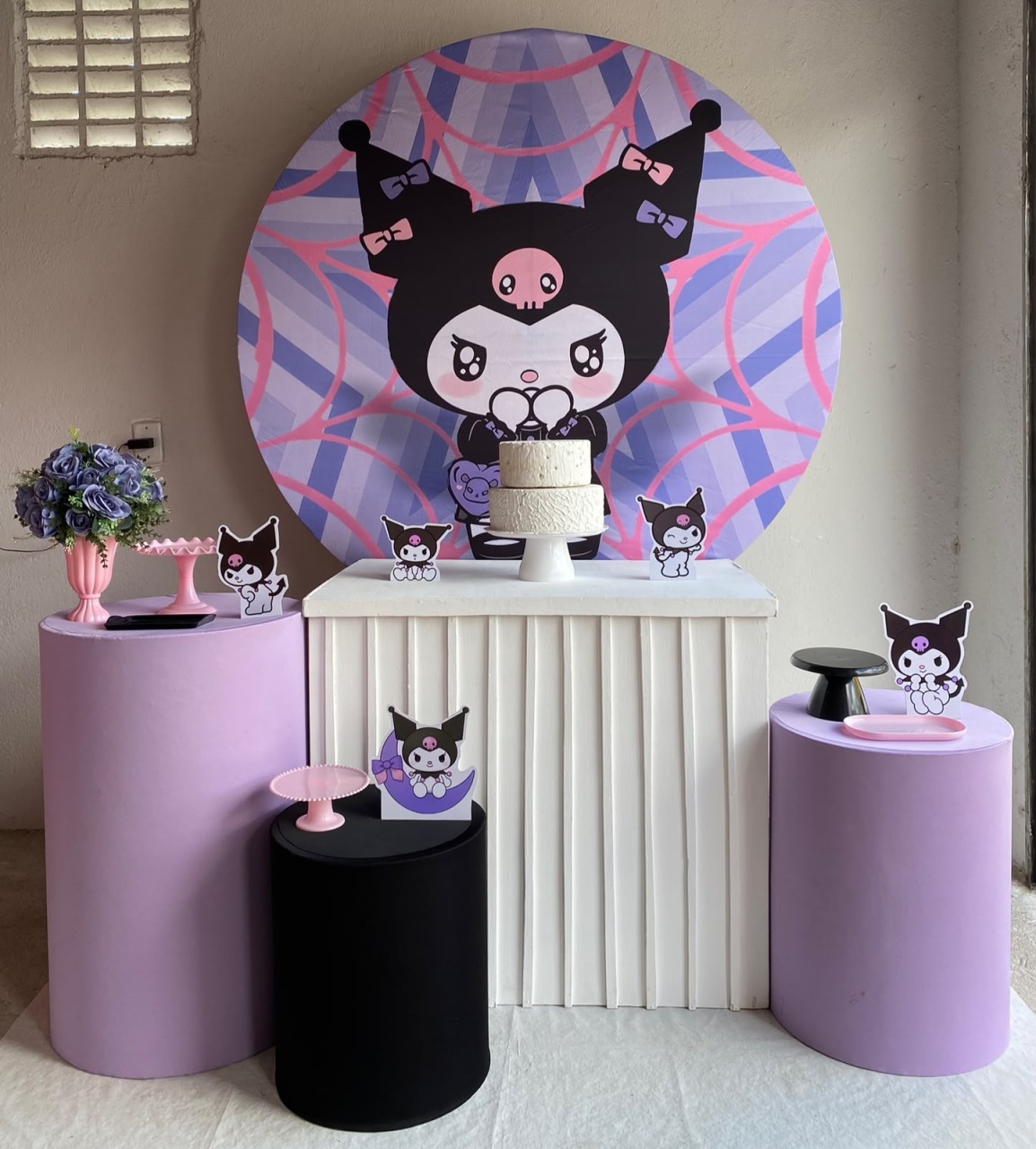Kuromi Kit Ouro Plus 13 - Artes e Encantos locações